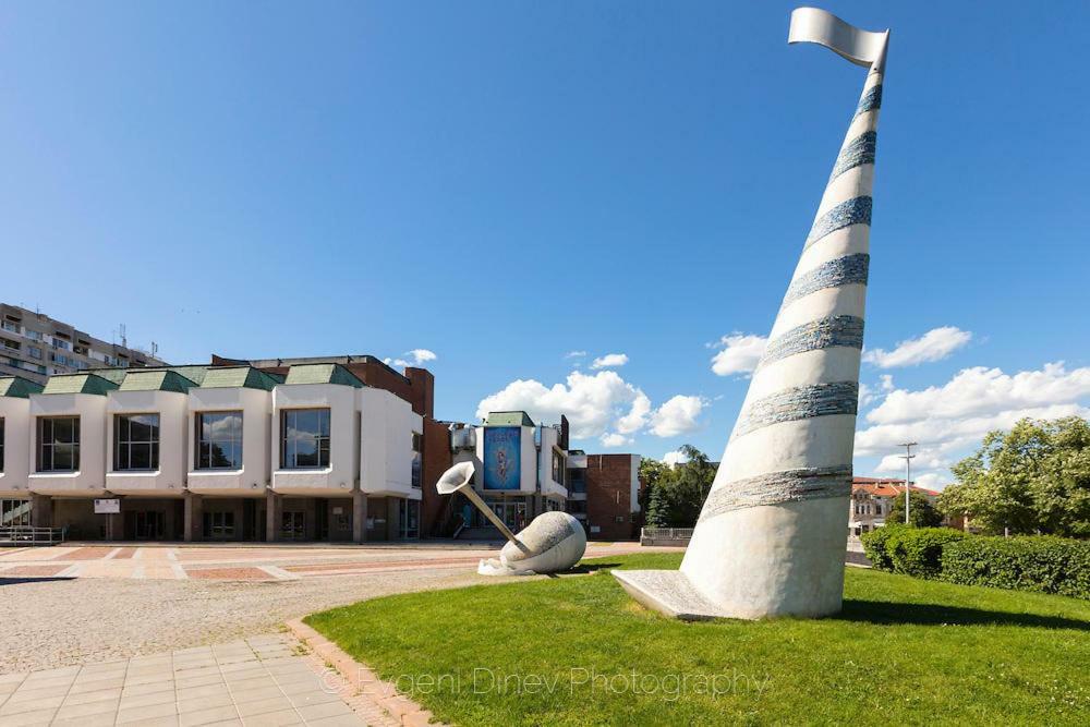 Luxury Versailles Apartments Center Opera Burgas Exterior foto