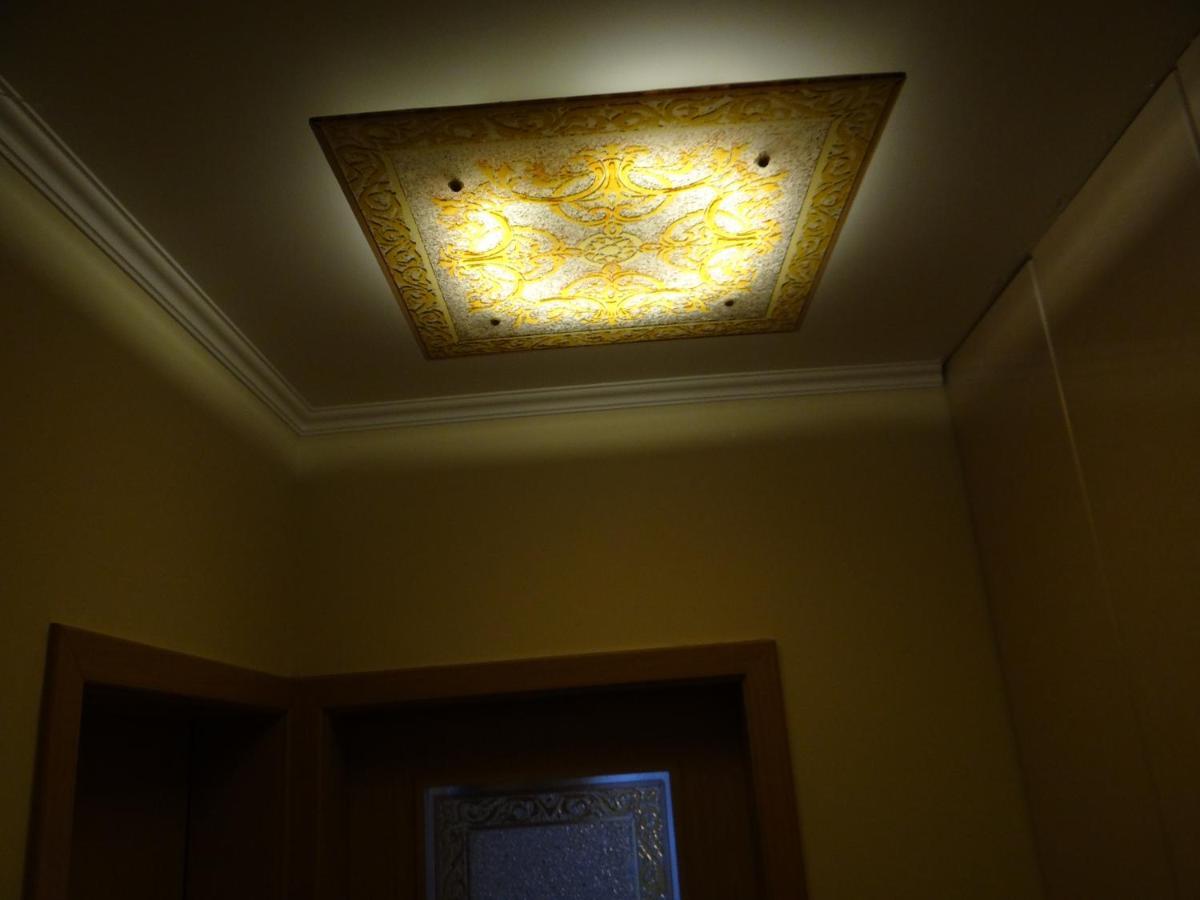Luxury Versailles Apartments Center Opera Burgas Exterior foto